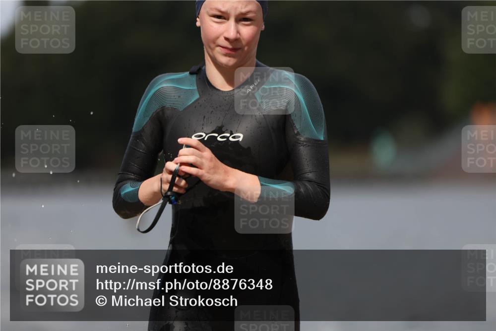 14.09.2025 - Stadtparktriathlon Michael Strokosch http://msf.ph/oto/8876348 14.09.2025 13:16:37 Schwimmen 1578, 1579, 1580, 1616 meine-sportfotos.de