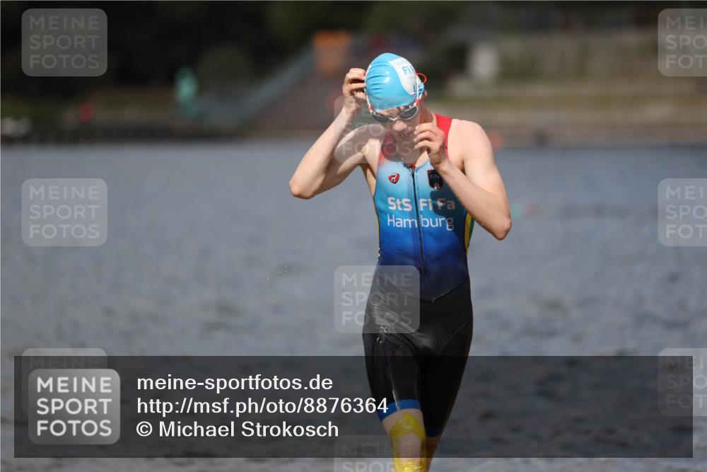 14.09.2025 - Stadtparktriathlon Michael Strokosch http://msf.ph/oto/8876364 14.09.2025 13:16:41 Schwimmen 1616 meine-sportfotos.de