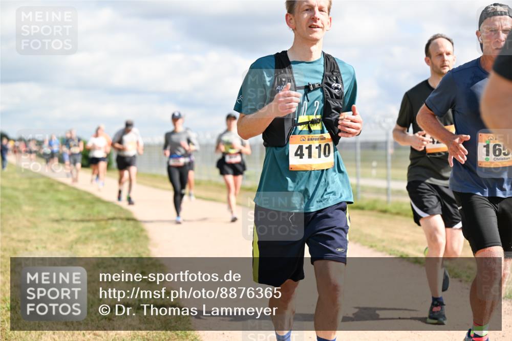 14.09.2025 - Airport Race Dr. Thomas Lammeyer http://msf.ph/oto/8876365 14.09.2025 12:21:10 Laufen 4110, 165 meine-sportfotos.de
