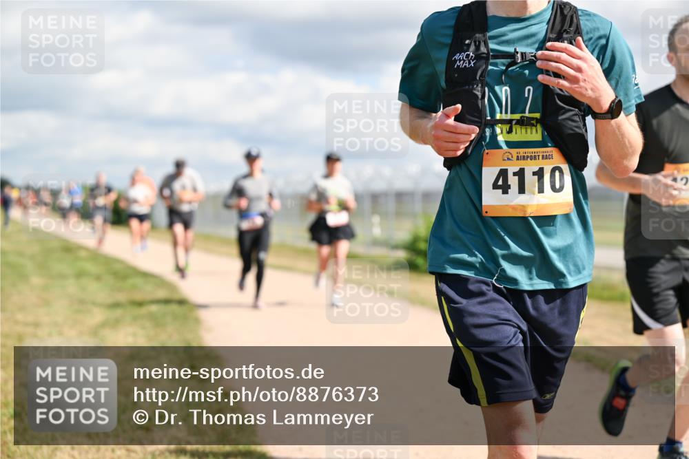 14.09.2025 - Airport Race Dr. Thomas Lammeyer http://msf.ph/oto/8876373 14.09.2025 12:21:11 Laufen 2, 42, 4110 meine-sportfotos.de