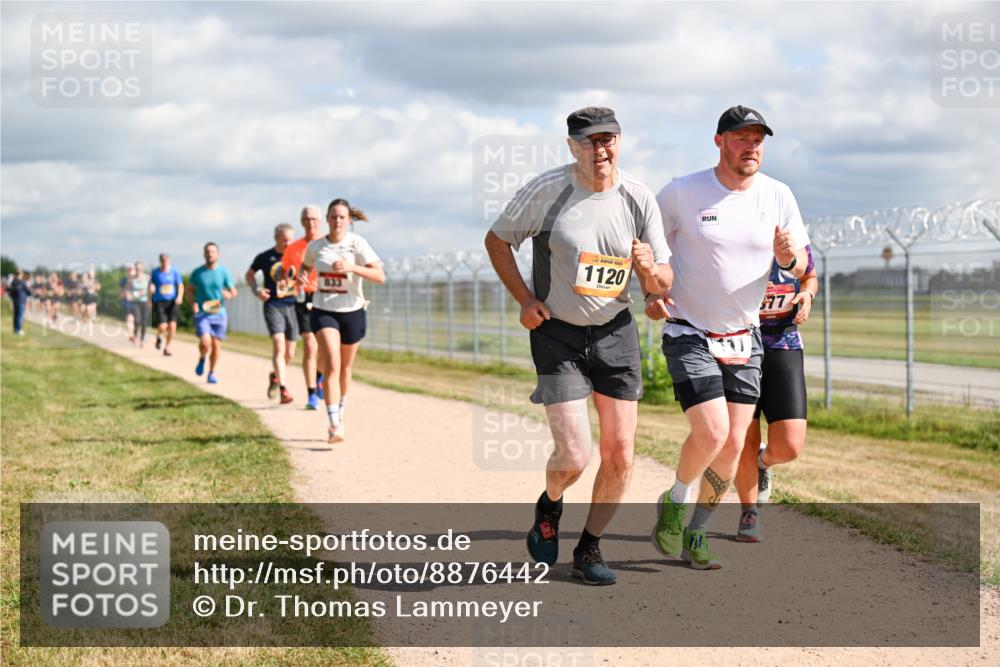 14.09.2025 - Airport Race Dr. Thomas Lammeyer http://msf.ph/oto/8876442 14.09.2025 12:21:15 Laufen 833, 1120 meine-sportfotos.de