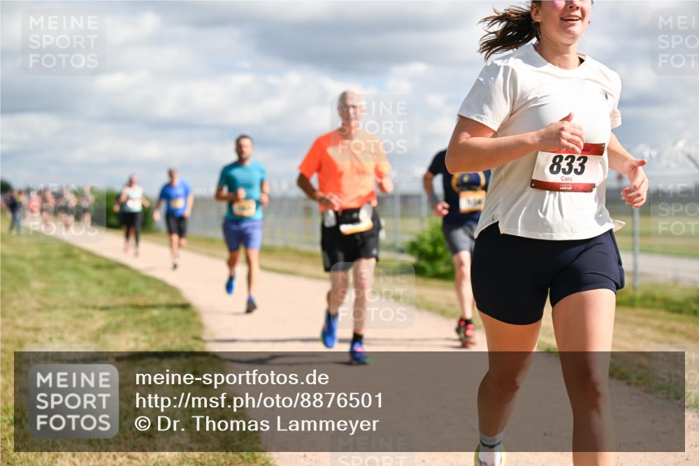 14.09.2025 - Airport Race Dr. Thomas Lammeyer http://msf.ph/oto/8876501 14.09.2025 12:21:18 Laufen 833 meine-sportfotos.de