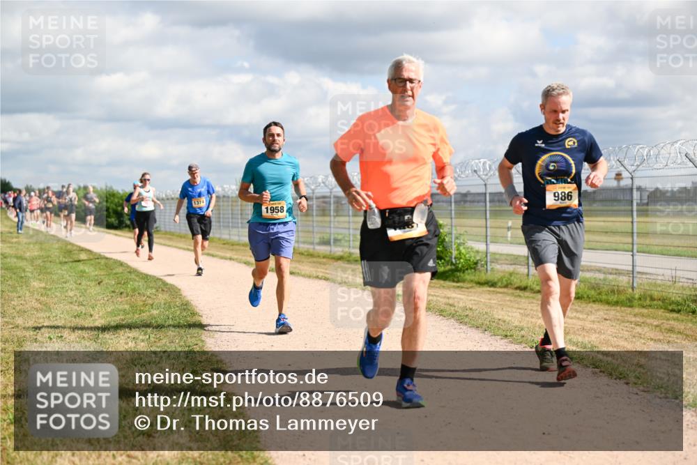 14.09.2025 - Airport Race Dr. Thomas Lammeyer http://msf.ph/oto/8876509 14.09.2025 12:21:19 Laufen 1374, 1958, 986 meine-sportfotos.de