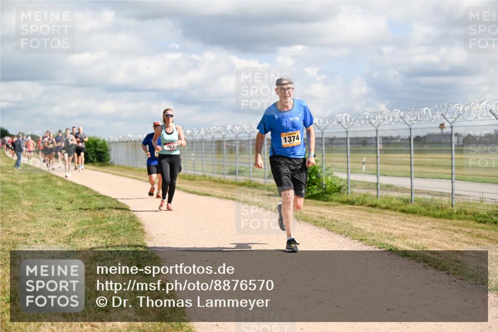 14.09.2025 - Airport Race Dr. Thomas Lammeyer http://msf.ph/oto/8876570 14.09.2025 12:21:23 Laufen 703, 1374 meine-sportfotos.de
