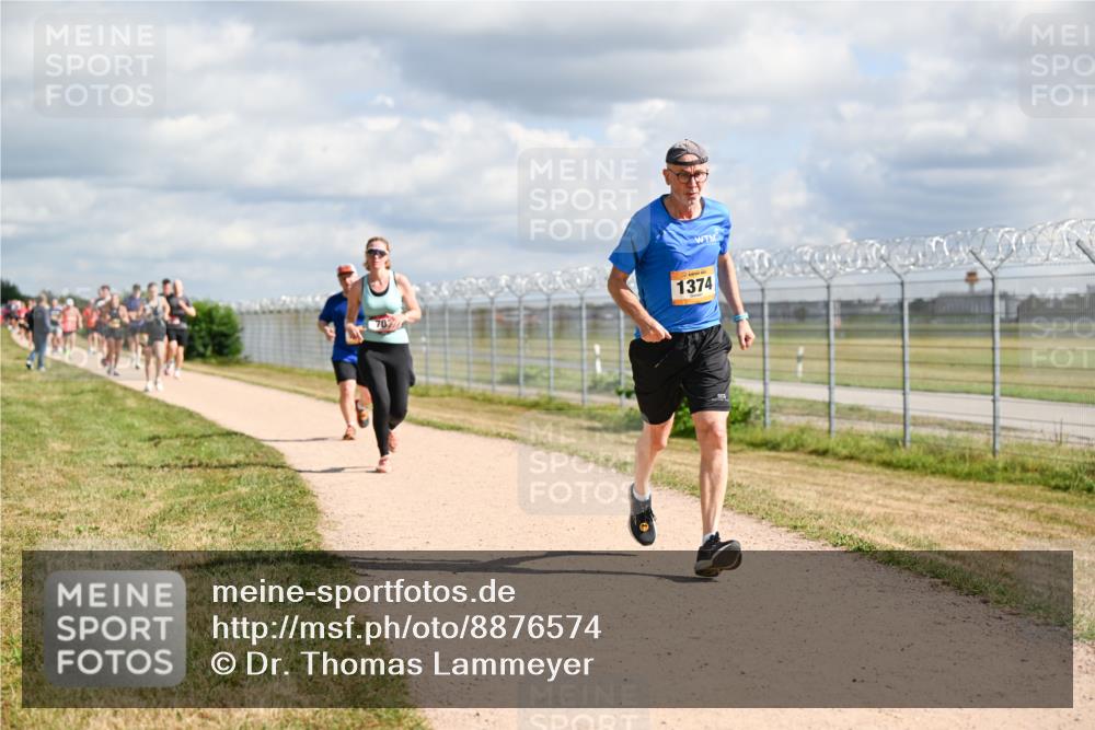 14.09.2025 - Airport Race Dr. Thomas Lammeyer http://msf.ph/oto/8876574 14.09.2025 12:21:23 Laufen 1374 meine-sportfotos.de