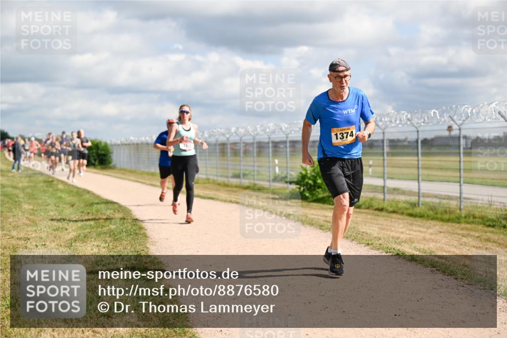 14.09.2025 - Airport Race Dr. Thomas Lammeyer http://msf.ph/oto/8876580 14.09.2025 12:21:23 Laufen 703, 1374 meine-sportfotos.de