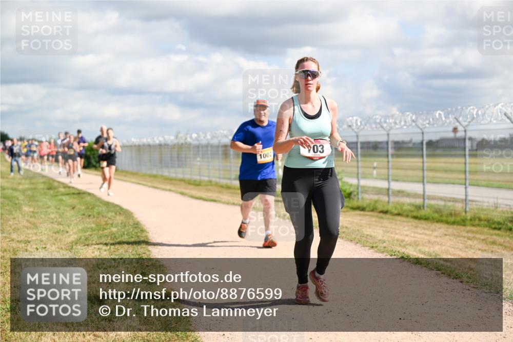 14.09.2025 - Airport Race Dr. Thomas Lammeyer http://msf.ph/oto/8876599 14.09.2025 12:21:26 Laufen 1002, 03 meine-sportfotos.de
