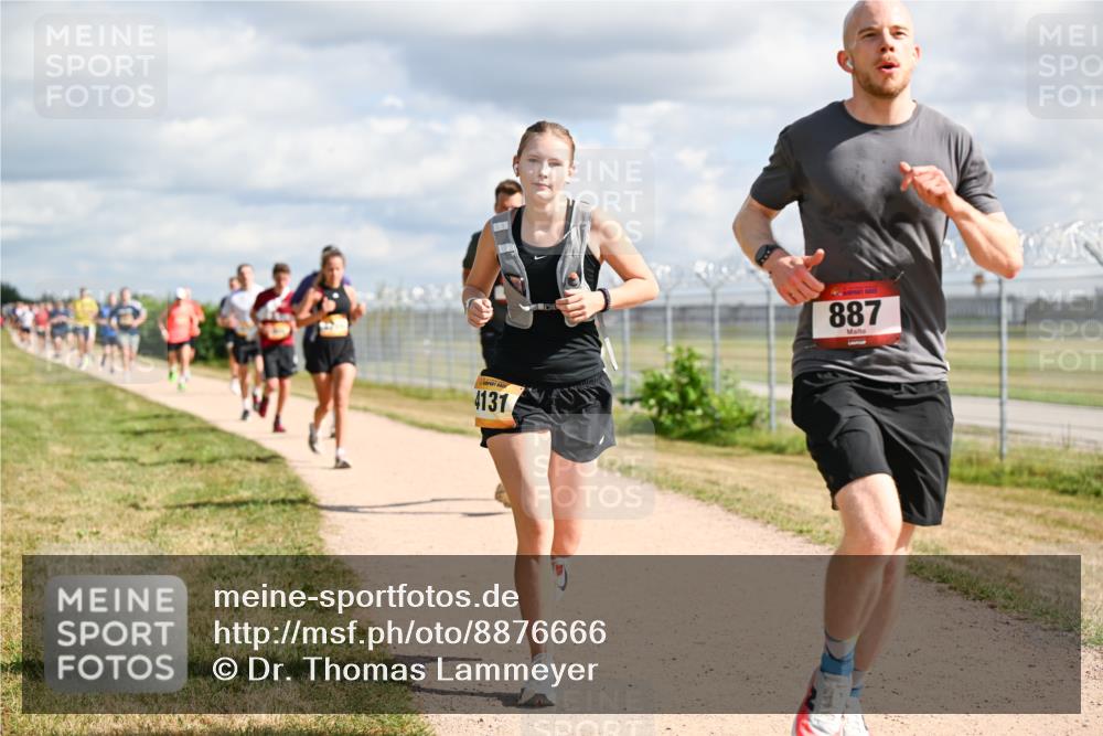 14.09.2025 - Airport Race Dr. Thomas Lammeyer http://msf.ph/oto/8876666 14.09.2025 12:21:32 Laufen 4131, 887 meine-sportfotos.de