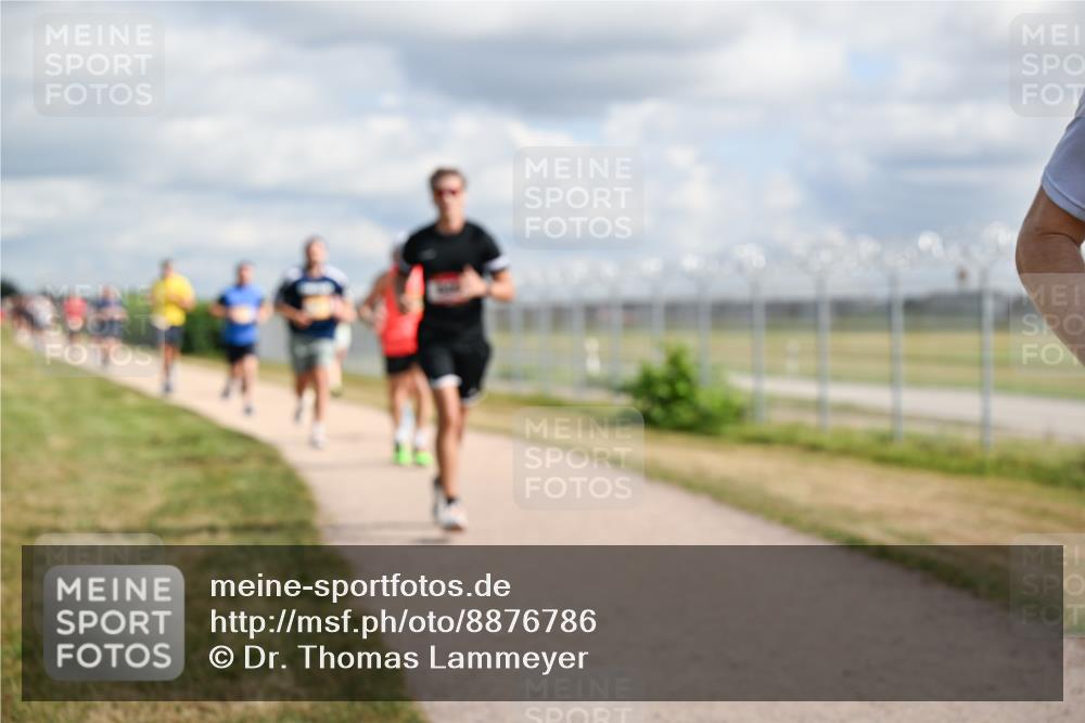 14.09.2025 - Airport Race Dr. Thomas Lammeyer http://msf.ph/oto/8876786 14.09.2025 12:21:40 Laufen  meine-sportfotos.de