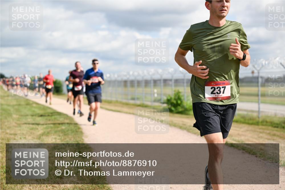 14.09.2025 - Airport Race Dr. Thomas Lammeyer http://msf.ph/oto/8876910 14.09.2025 12:21:50 Laufen 237 meine-sportfotos.de