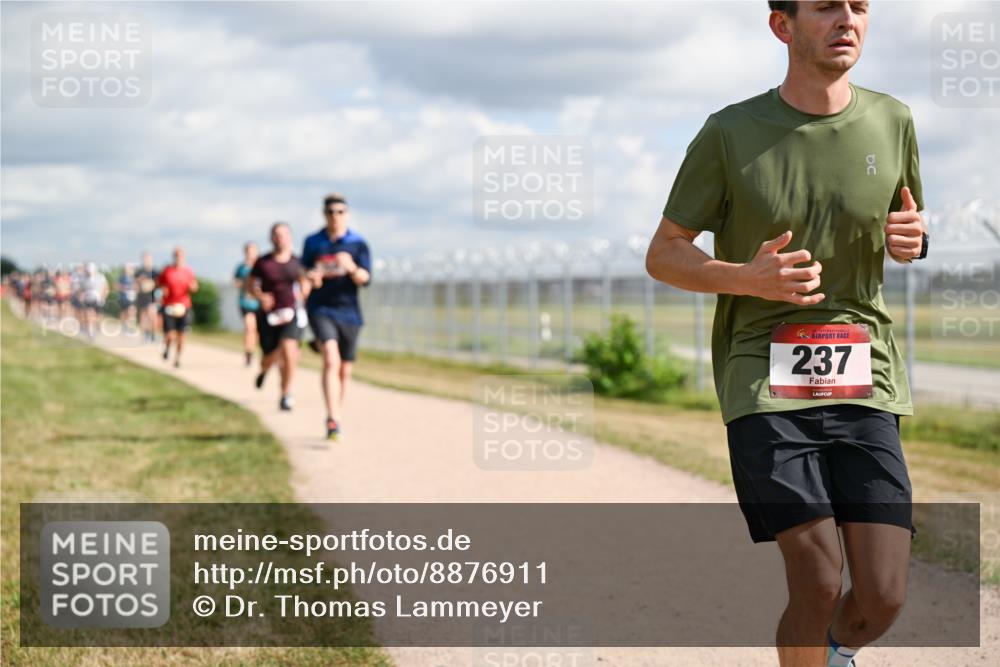 14.09.2025 - Airport Race Dr. Thomas Lammeyer http://msf.ph/oto/8876911 14.09.2025 12:21:50 Laufen 237 meine-sportfotos.de