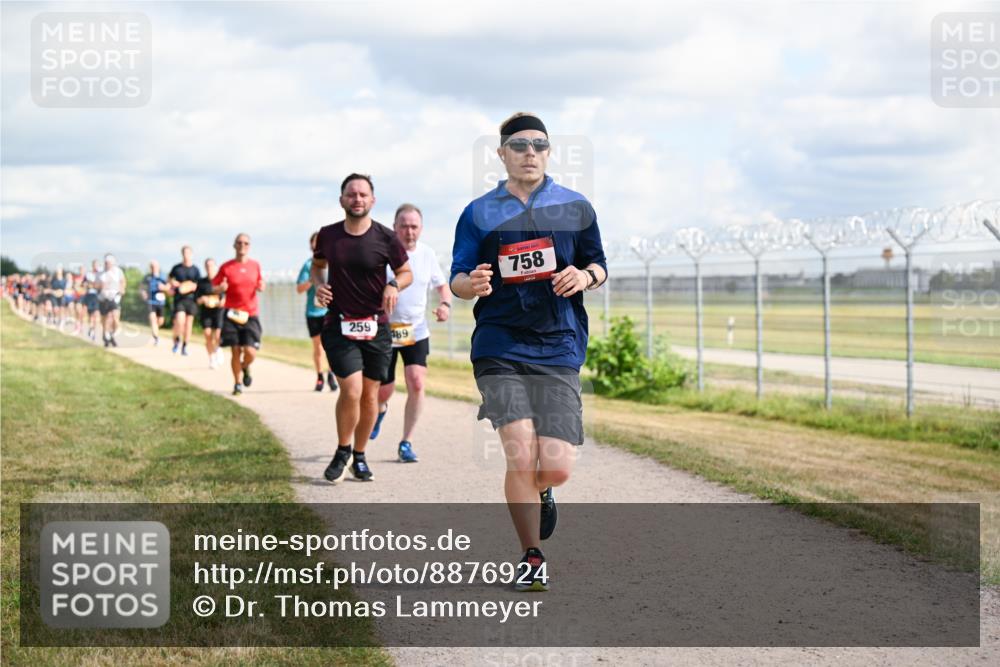 14.09.2025 - Airport Race Dr. Thomas Lammeyer http://msf.ph/oto/8876924 14.09.2025 12:21:53 Laufen 259, 489, 758 meine-sportfotos.de