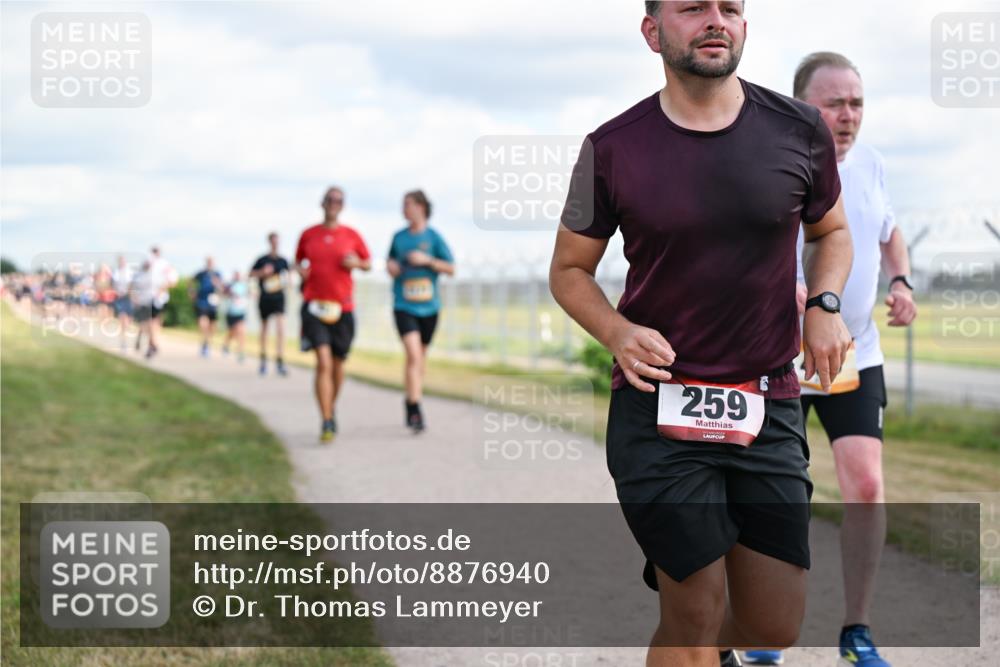 14.09.2025 - Airport Race Dr. Thomas Lammeyer http://msf.ph/oto/8876940 14.09.2025 12:21:56 Laufen 259 meine-sportfotos.de
