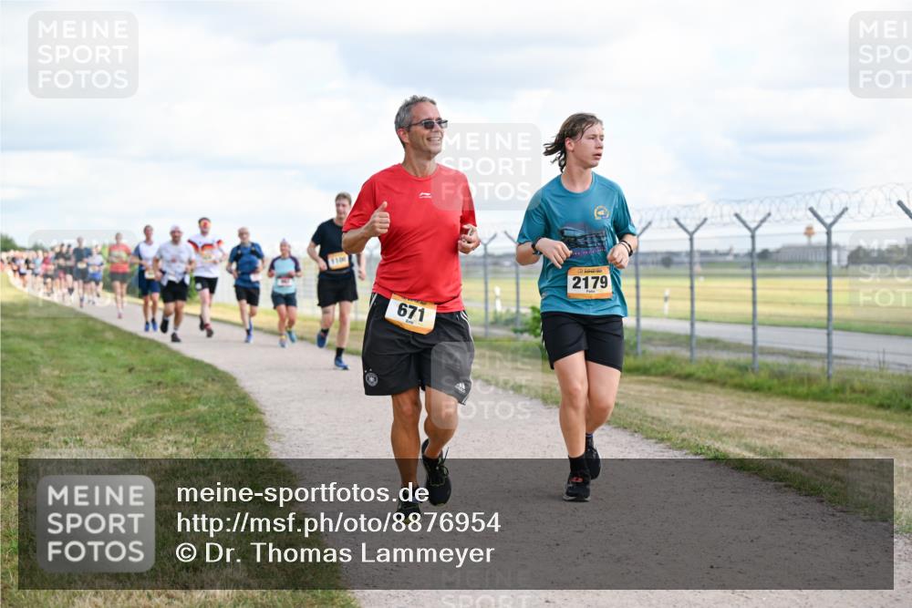 14.09.2025 - Airport Race Dr. Thomas Lammeyer http://msf.ph/oto/8876954 14.09.2025 12:21:58 Laufen 1100, 671, 2179 meine-sportfotos.de
