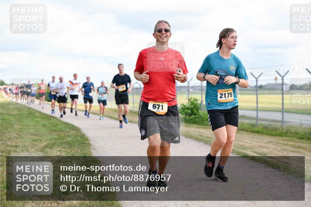 14.09.2025 - Airport Race Dr. Thomas Lammeyer http://msf.ph/oto/8876957 14.09.2025 12:21:58 Laufen 1100, 671, 2179 meine-sportfotos.de