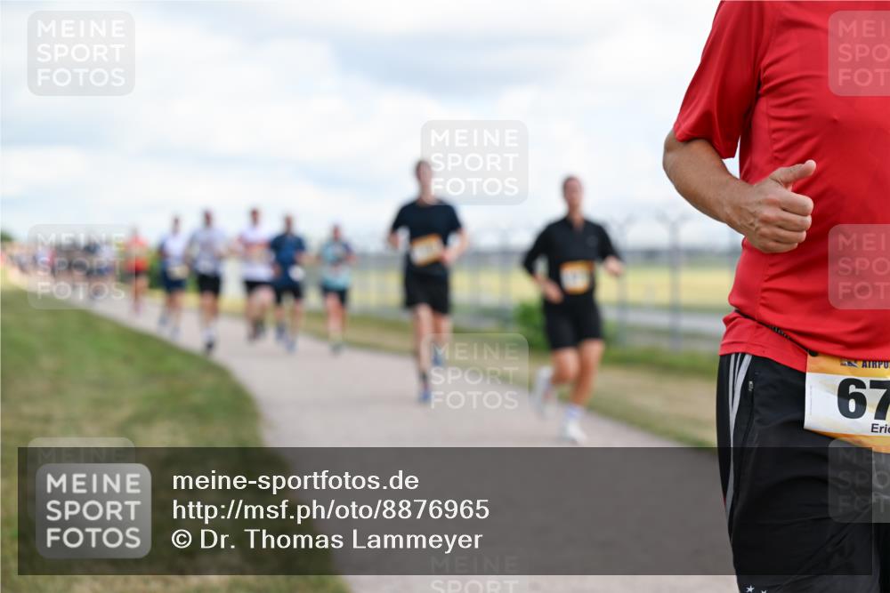 14.09.2025 - Airport Race Dr. Thomas Lammeyer http://msf.ph/oto/8876965 14.09.2025 12:22:00 Laufen 67 meine-sportfotos.de