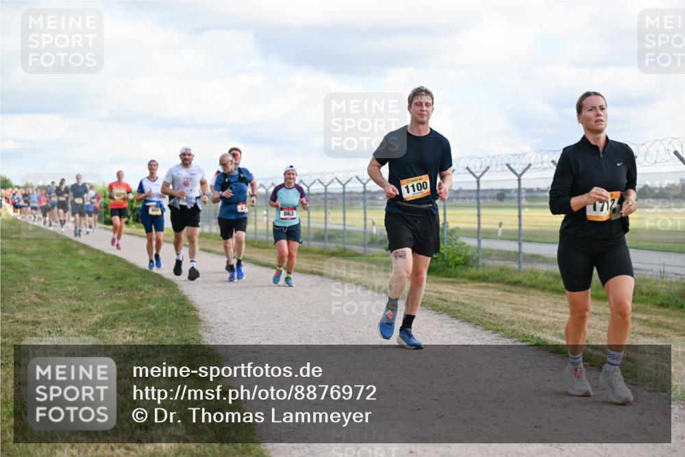 14.09.2025 - Airport Race Dr. Thomas Lammeyer http://msf.ph/oto/8876972 14.09.2025 12:22:01 Laufen 1100, 863, 1712 meine-sportfotos.de