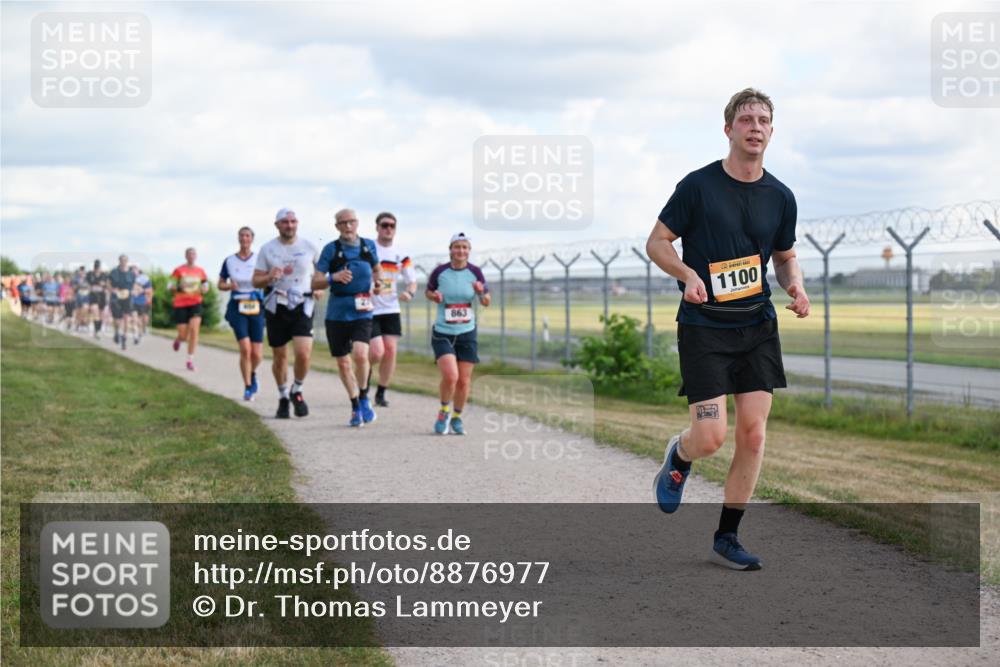 14.09.2025 - Airport Race Dr. Thomas Lammeyer http://msf.ph/oto/8876977 14.09.2025 12:22:01 Laufen 863, 1100 meine-sportfotos.de