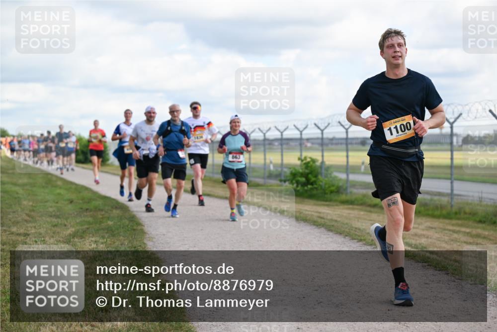 14.09.2025 - Airport Race Dr. Thomas Lammeyer http://msf.ph/oto/8876979 14.09.2025 12:22:02 Laufen 863, 1100 meine-sportfotos.de