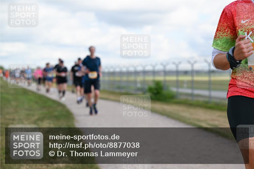 14.09.2025 - Airport Race Dr. Thomas Lammeyer http://msf.ph/oto/8877038 14.09.2025 12:22:10 Laufen  meine-sportfotos.de