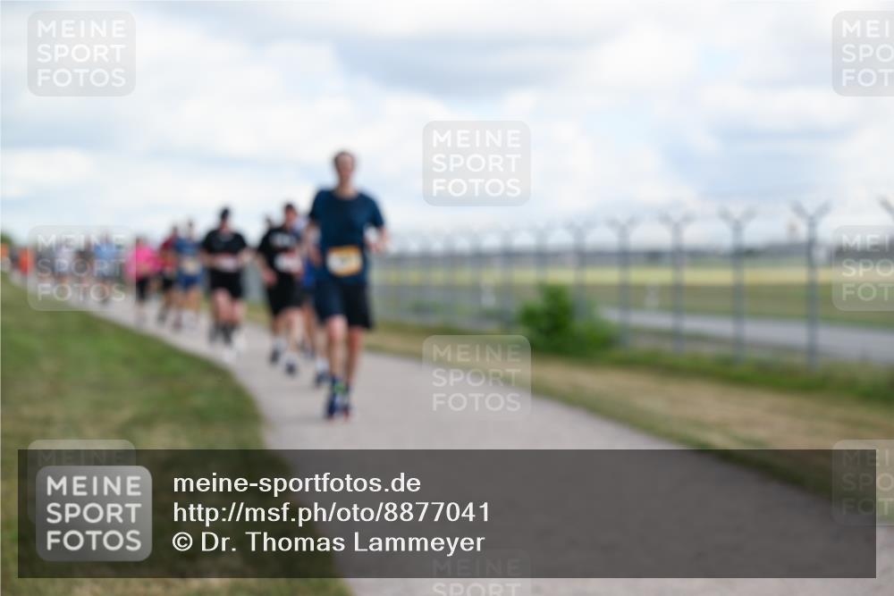 14.09.2025 - Airport Race Dr. Thomas Lammeyer http://msf.ph/oto/8877041 14.09.2025 12:22:11 Laufen  meine-sportfotos.de