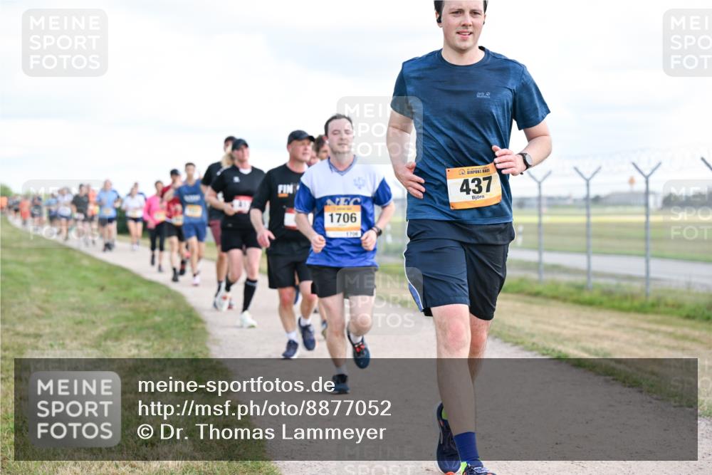 14.09.2025 - Airport Race Dr. Thomas Lammeyer http://msf.ph/oto/8877052 14.09.2025 12:22:13 Laufen 1706, 1706, 437 meine-sportfotos.de