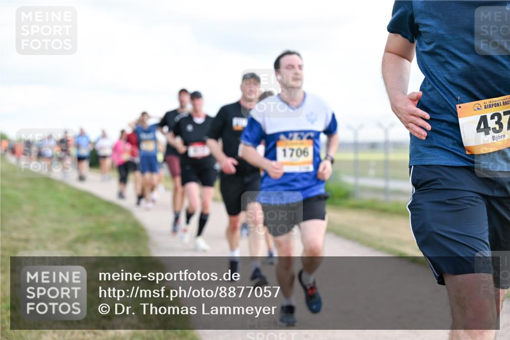 14.09.2025 - Airport Race Dr. Thomas Lammeyer http://msf.ph/oto/8877057 14.09.2025 12:22:14 Laufen 1706, 42, 437 meine-sportfotos.de