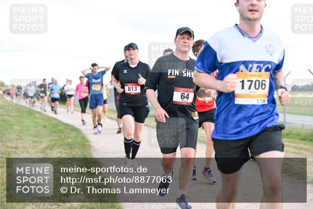 14.09.2025 - Airport Race Dr. Thomas Lammeyer http://msf.ph/oto/8877063 14.09.2025 12:22:15 Laufen 813, 64, 10, 1706, 1706 meine-sportfotos.de