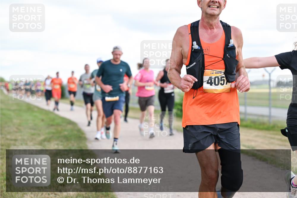 14.09.2025 - Airport Race Dr. Thomas Lammeyer http://msf.ph/oto/8877163 14.09.2025 12:22:32 Laufen 405 meine-sportfotos.de