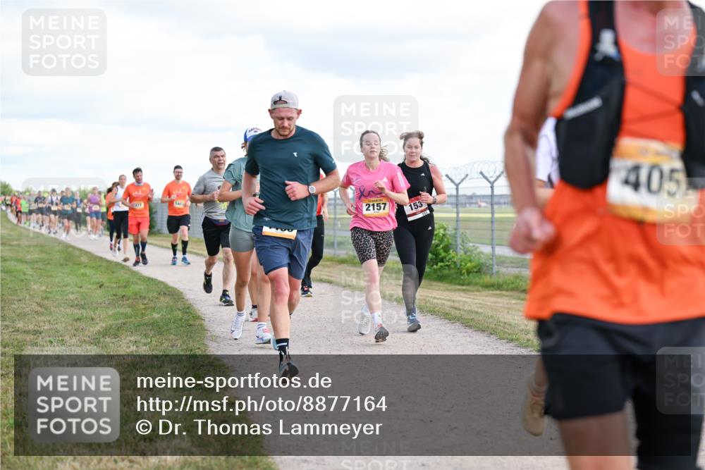 14.09.2025 - Airport Race Dr. Thomas Lammeyer http://msf.ph/oto/8877164 14.09.2025 12:22:32 Laufen 1403, 2157, 153, 405 meine-sportfotos.de