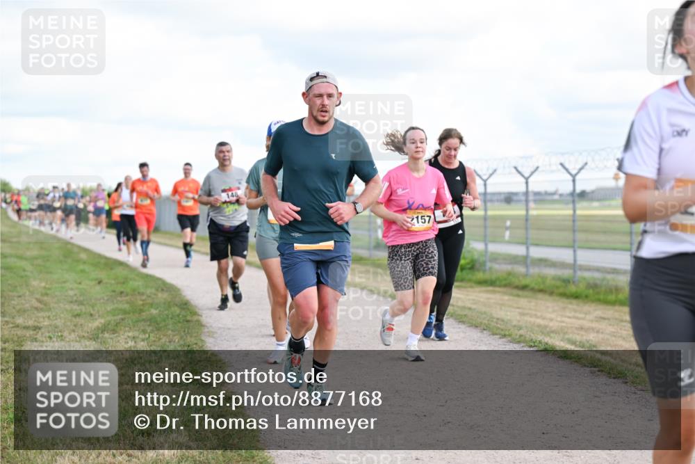 14.09.2025 - Airport Race Dr. Thomas Lammeyer http://msf.ph/oto/8877168 14.09.2025 12:22:33 Laufen 157 meine-sportfotos.de