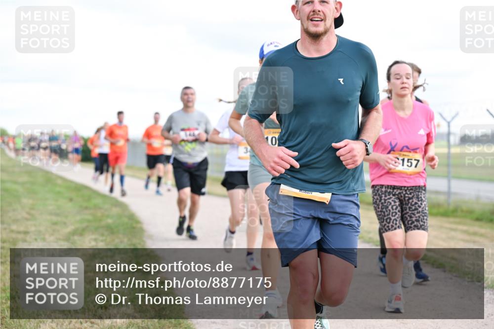 14.09.2025 - Airport Race Dr. Thomas Lammeyer http://msf.ph/oto/8877175 14.09.2025 12:22:34 Laufen 10, 157 meine-sportfotos.de