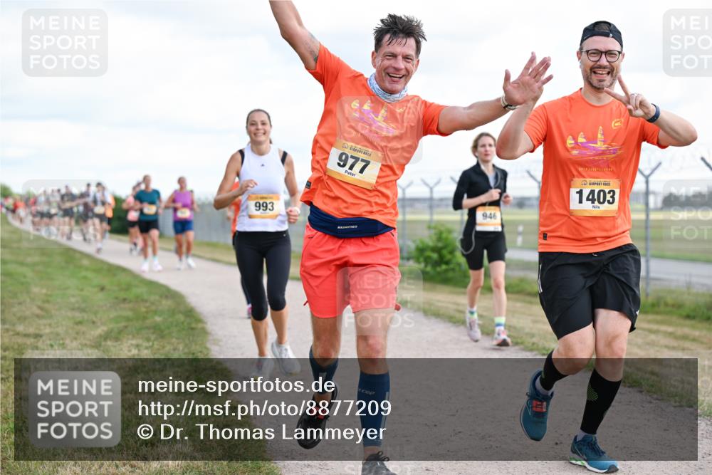 14.09.2025 - Airport Race Dr. Thomas Lammeyer http://msf.ph/oto/8877209 14.09.2025 12:22:39 Laufen 993, 977, 946, 1403 meine-sportfotos.de