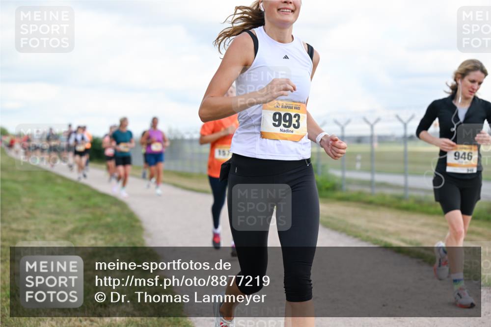 14.09.2025 - Airport Race Dr. Thomas Lammeyer http://msf.ph/oto/8877219 14.09.2025 12:22:41 Laufen 1579, 993, 946 meine-sportfotos.de