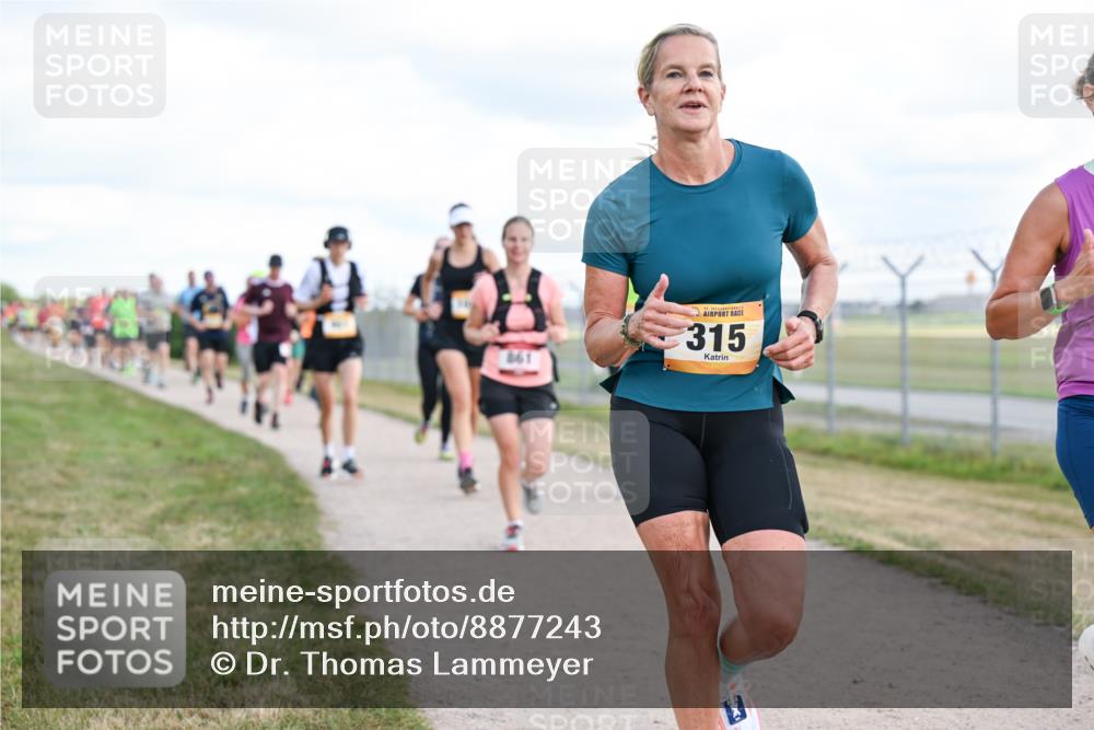 14.09.2025 - Airport Race Dr. Thomas Lammeyer http://msf.ph/oto/8877243 14.09.2025 12:22:46 Laufen 315 meine-sportfotos.de