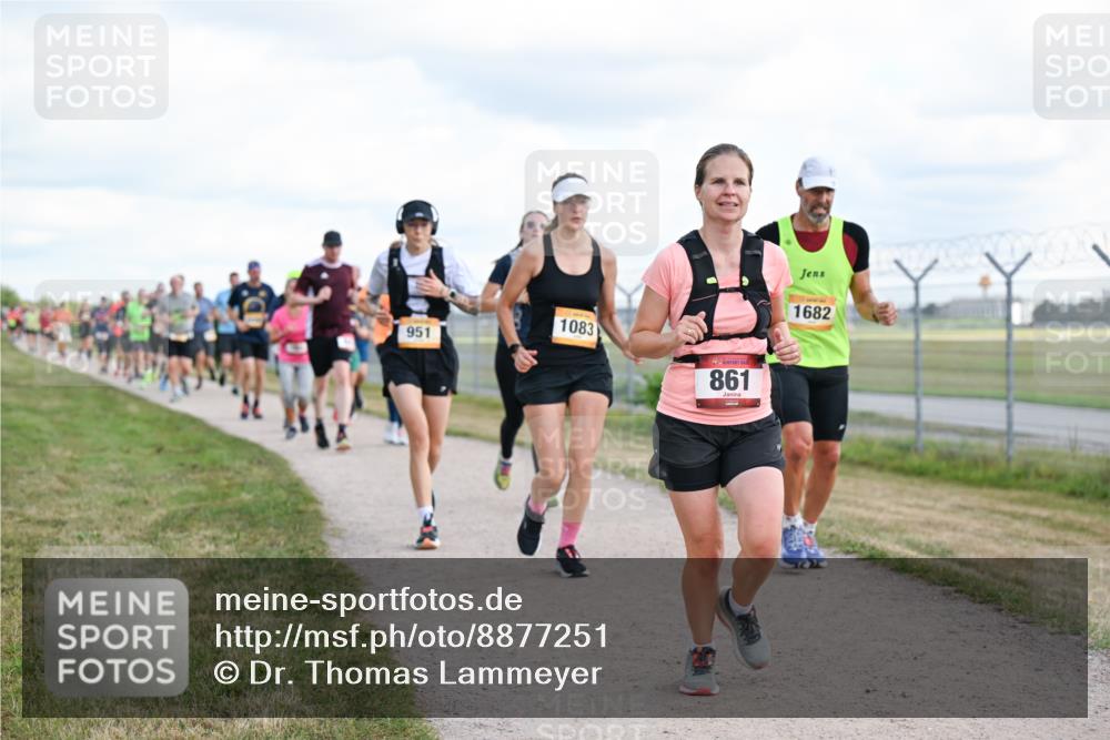 14.09.2025 - Airport Race Dr. Thomas Lammeyer http://msf.ph/oto/8877251 14.09.2025 12:22:47 Laufen 951, 1083, 861, 1682 meine-sportfotos.de