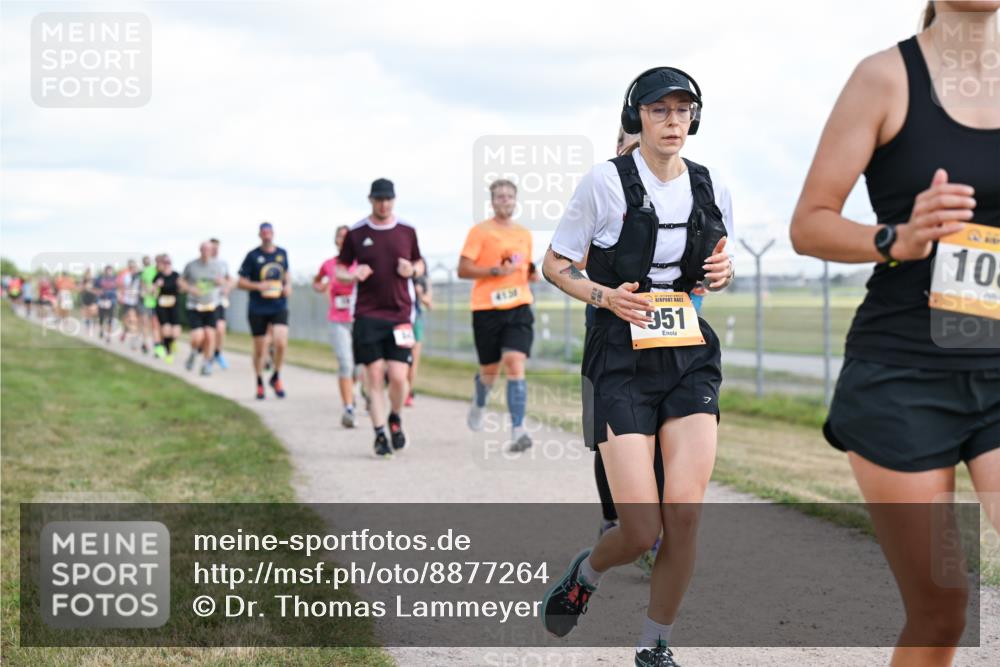 14.09.2025 - Airport Race Dr. Thomas Lammeyer http://msf.ph/oto/8877264 14.09.2025 12:22:49 Laufen 951, 10 meine-sportfotos.de