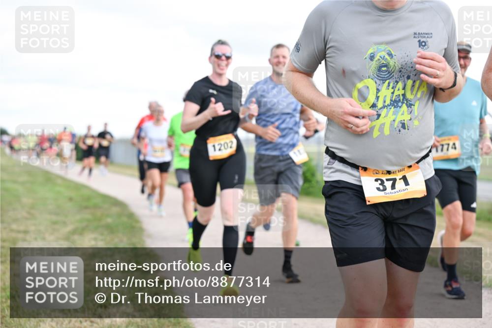 14.09.2025 - Airport Race Dr. Thomas Lammeyer http://msf.ph/oto/8877314 14.09.2025 12:22:58 Laufen 1202, 36, 371, 1774 meine-sportfotos.de