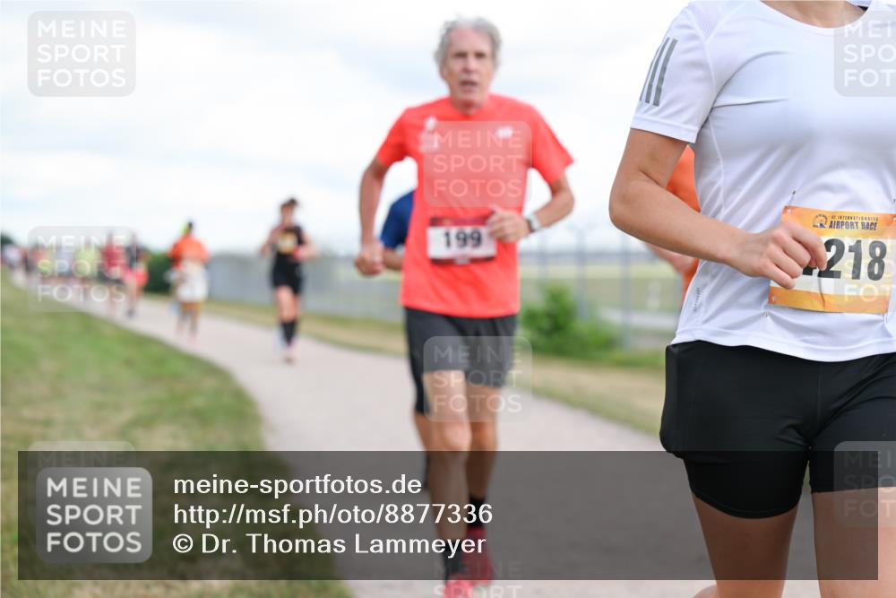 14.09.2025 - Airport Race Dr. Thomas Lammeyer http://msf.ph/oto/8877336 14.09.2025 12:23:02 Laufen 199, 42, 218 meine-sportfotos.de
