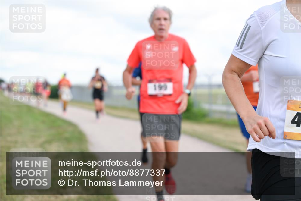 14.09.2025 - Airport Race Dr. Thomas Lammeyer http://msf.ph/oto/8877337 14.09.2025 12:23:02 Laufen 199, 4 meine-sportfotos.de