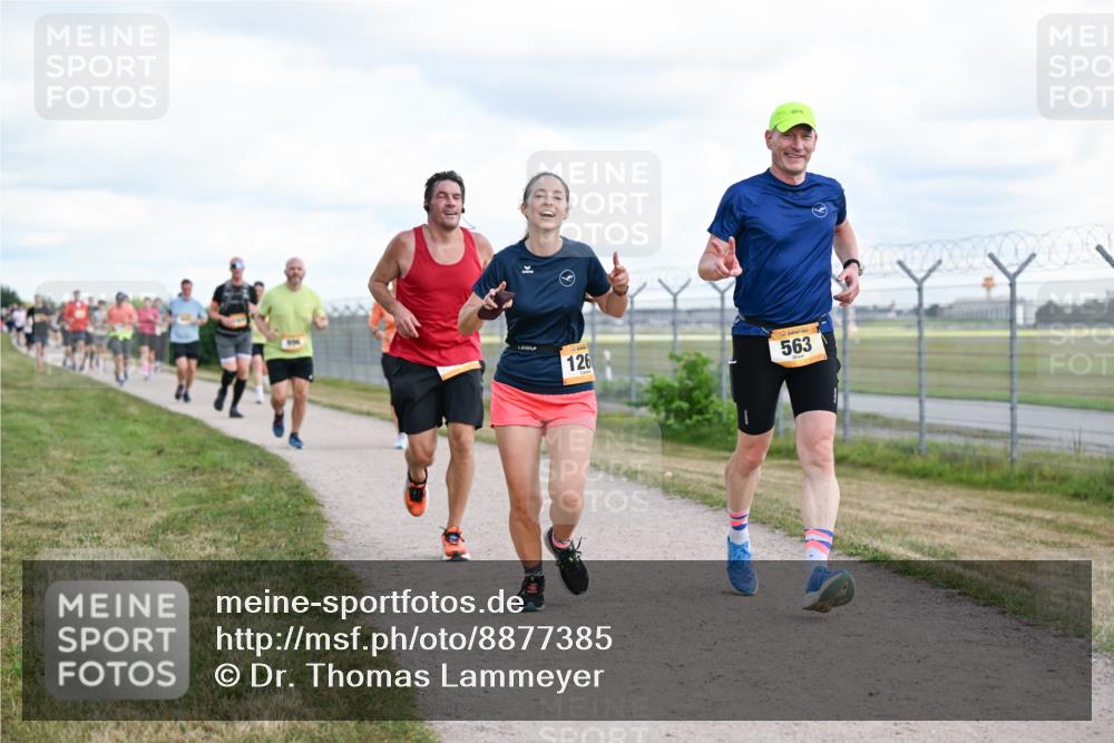14.09.2025 - Airport Race Dr. Thomas Lammeyer http://msf.ph/oto/8877385 14.09.2025 12:23:11 Laufen 126, 563 meine-sportfotos.de