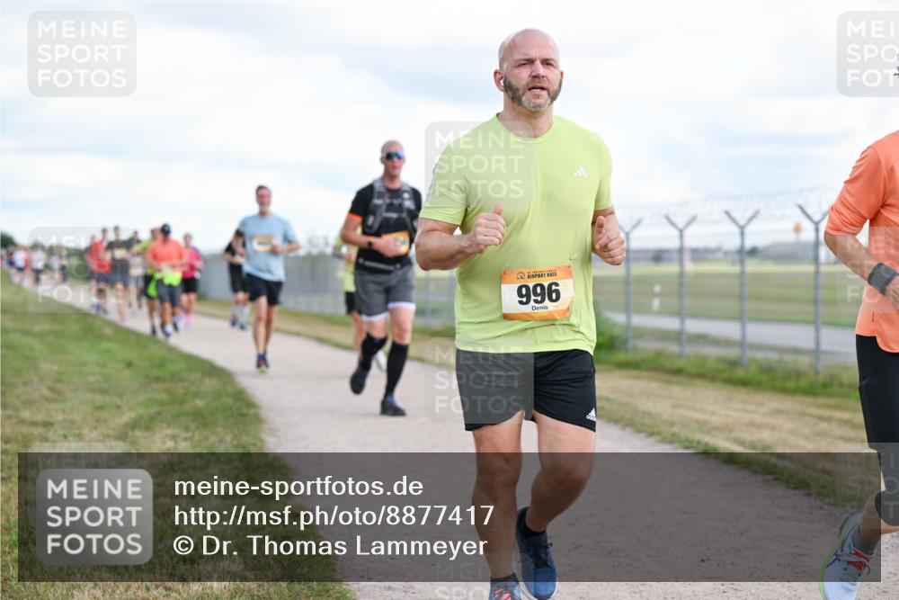 14.09.2025 - Airport Race Dr. Thomas Lammeyer http://msf.ph/oto/8877417 14.09.2025 12:23:17 Laufen 996 meine-sportfotos.de