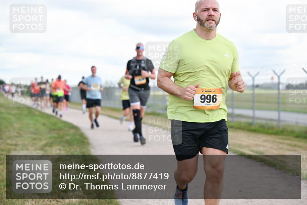14.09.2025 - Airport Race Dr. Thomas Lammeyer http://msf.ph/oto/8877419 14.09.2025 12:23:17 Laufen 996 meine-sportfotos.de