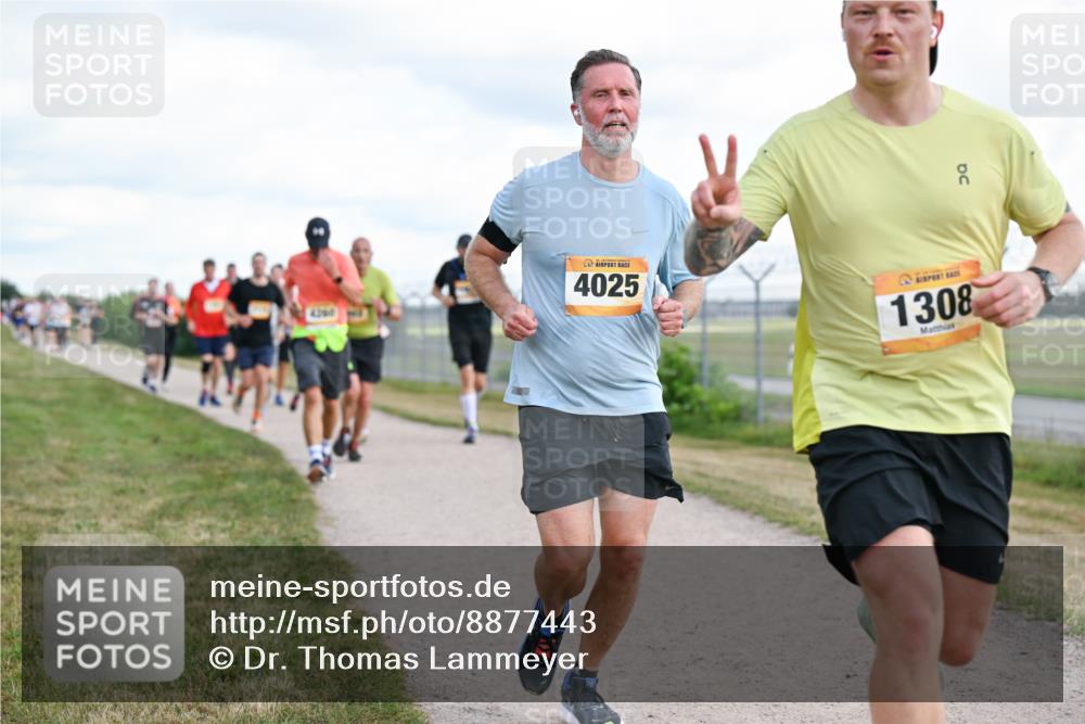 14.09.2025 - Airport Race Dr. Thomas Lammeyer http://msf.ph/oto/8877443 14.09.2025 12:23:21 Laufen 4025, 1308 meine-sportfotos.de