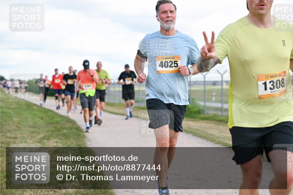 14.09.2025 - Airport Race Dr. Thomas Lammeyer http://msf.ph/oto/8877444 14.09.2025 12:23:21 Laufen 4025, 1308 meine-sportfotos.de