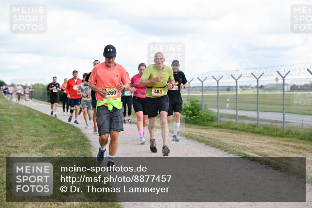 14.09.2025 - Airport Race Dr. Thomas Lammeyer http://msf.ph/oto/8877457 14.09.2025 12:23:23 Laufen 260, 260, 106, 403, 23 meine-sportfotos.de