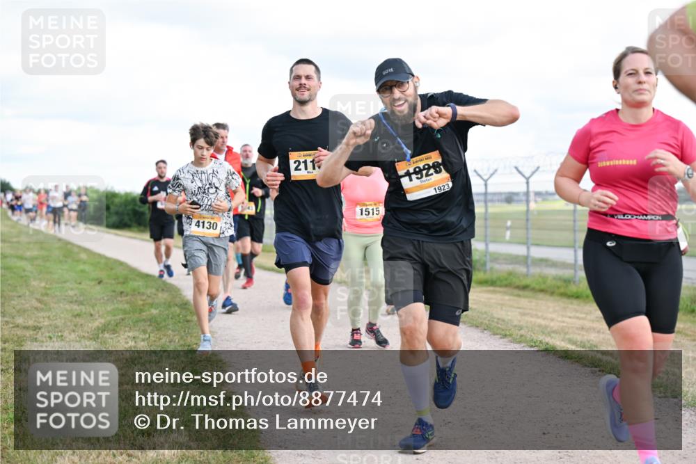 14.09.2025 - Airport Race Dr. Thomas Lammeyer http://msf.ph/oto/8877474 14.09.2025 12:23:26 Laufen 4130, 211, 1515, 1928, 1923 meine-sportfotos.de