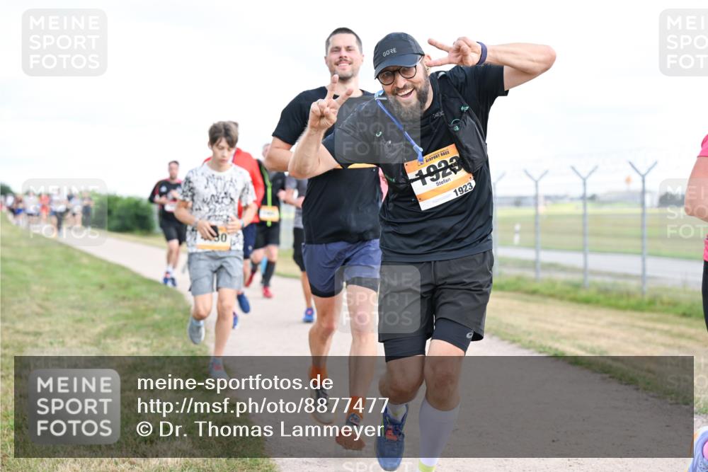 14.09.2025 - Airport Race Dr. Thomas Lammeyer http://msf.ph/oto/8877477 14.09.2025 12:23:26 Laufen 1923, 1923 meine-sportfotos.de