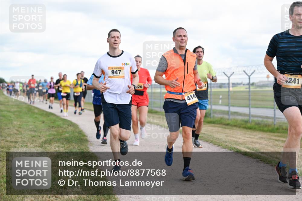 14.09.2025 - Airport Race Dr. Thomas Lammeyer http://msf.ph/oto/8877568 14.09.2025 12:23:48 Laufen 947, 26, 414, 241 meine-sportfotos.de