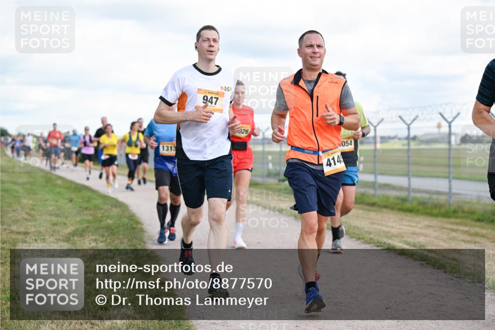 14.09.2025 - Airport Race Dr. Thomas Lammeyer http://msf.ph/oto/8877570 14.09.2025 12:23:48 Laufen 1313, 947, 026, 414, 054 meine-sportfotos.de